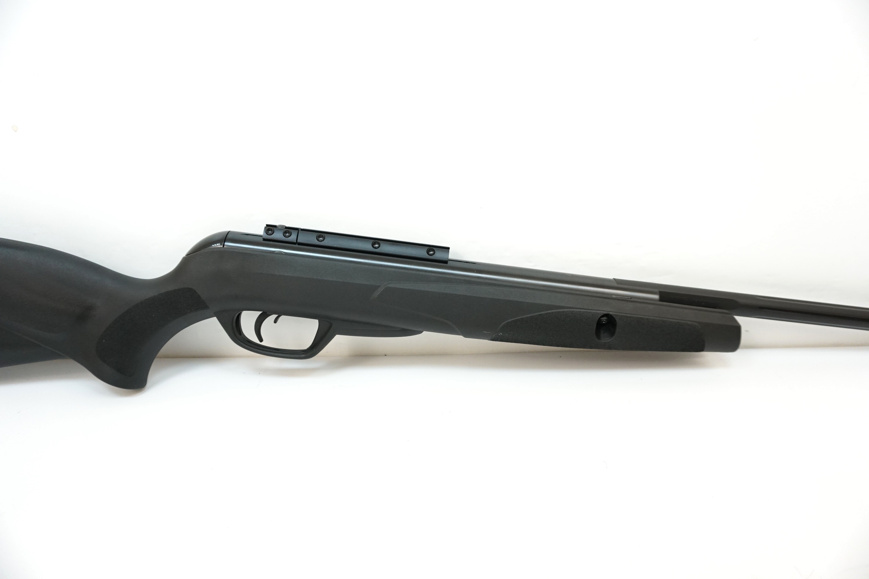 Винтовка пневматическая Black Cat 1400, к.4,5